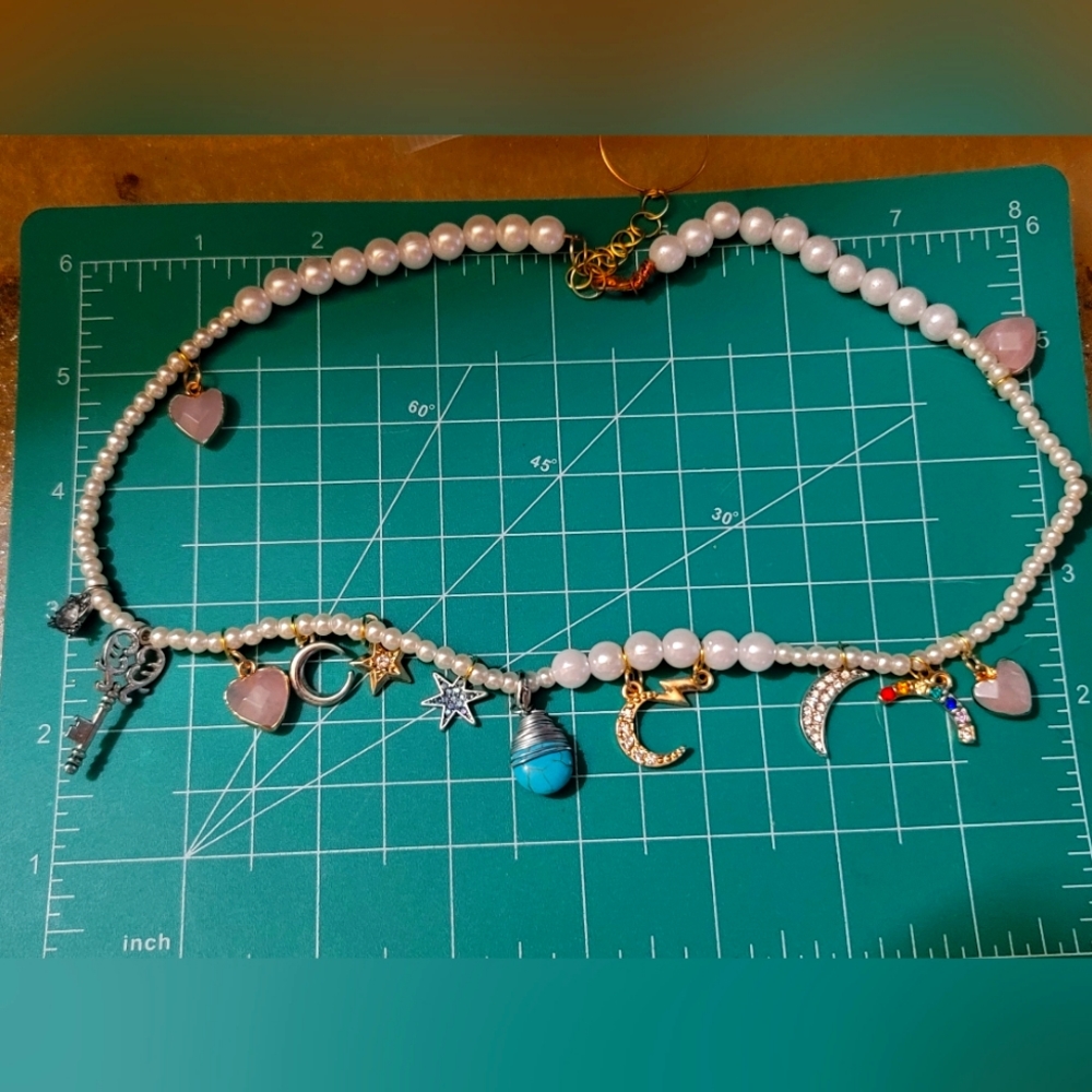 Signature Pearl Necklace